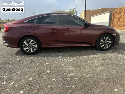 Honda Civic LX 3