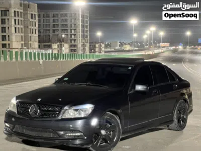 مرسيدس بنز الفئة-C C 300 4