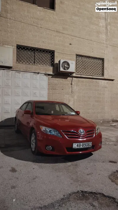 Toyota Camry XLE 4