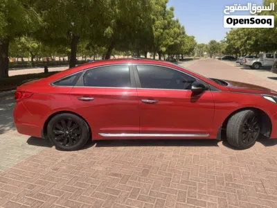 Hyundai Sonata Sport 4
