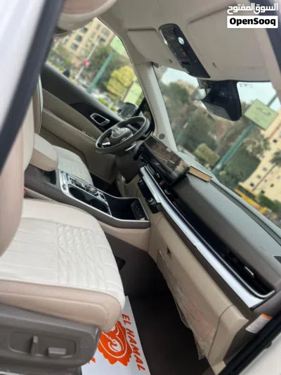 Kia Carnival SX Prestige 3