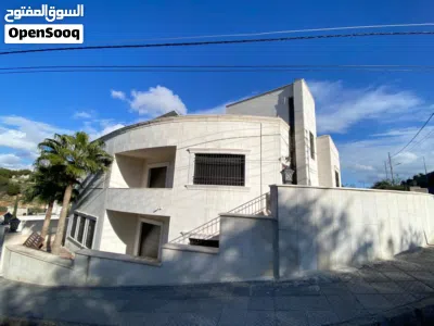 undefined 3