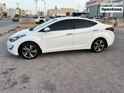 Hyundai Elantra GLS 2