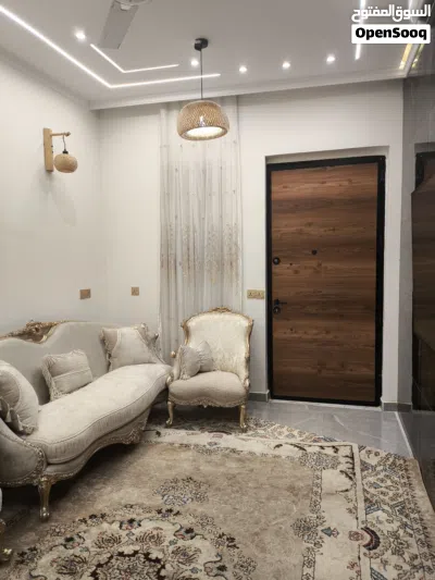 بيت في شارع فلسطين المهندسين للبيع مساحته 50م.بناء حديث 4