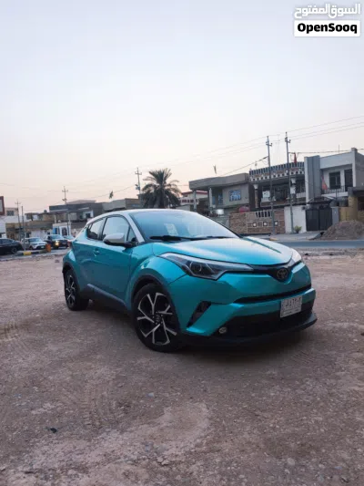 تۆیۆتا C-HR LE 3