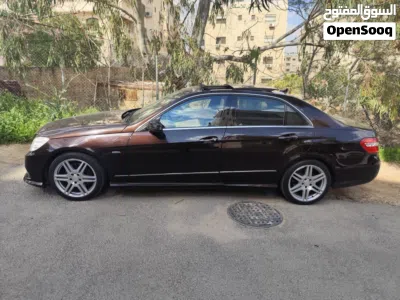 Mercedes Benz E-Class E 200 3