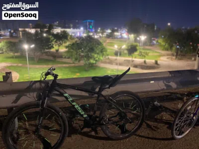 دراجة هوائية ( بايسكل ) ماركة Flash v16 نظافة 90% مع هدية جاملغ اسود سادة حمالات ضوء فيدرالي 2