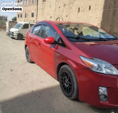 تويوتا بريوس Prius 4