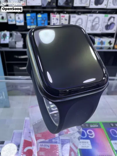 Apple Watch SE2 (44mm) متوفر جديد كلين من غير كرتونه من space Gray بسعر مميز داخل ليما موبايل 3