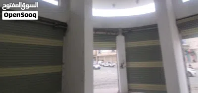 اربع فتحات للايجار في بيت بوس موقع استراتيجي 3