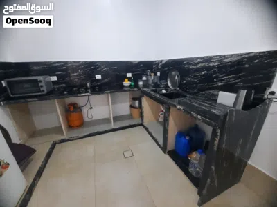 للبيع منزل دوار أرضي وجهتين وفيه أربع سرانتيات 3