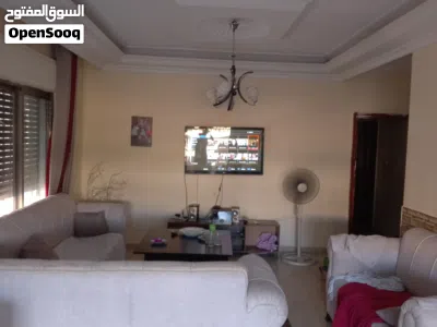 لقطة شقة للبيع في ابو نصير بسعر مغري مساحة 150متر او للبدل مع دفع الفرق 2