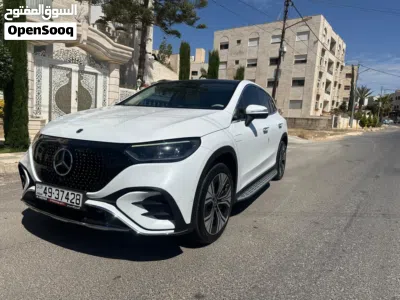 Mercedes Benz EQE-Class EQE 350 2