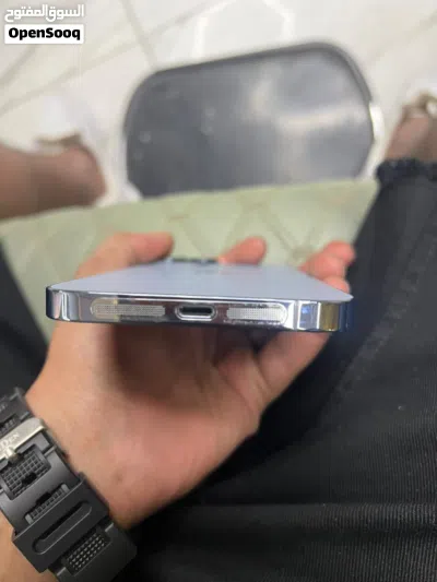 آيفون 13 برو ماكس بحاله جيده جدا 4