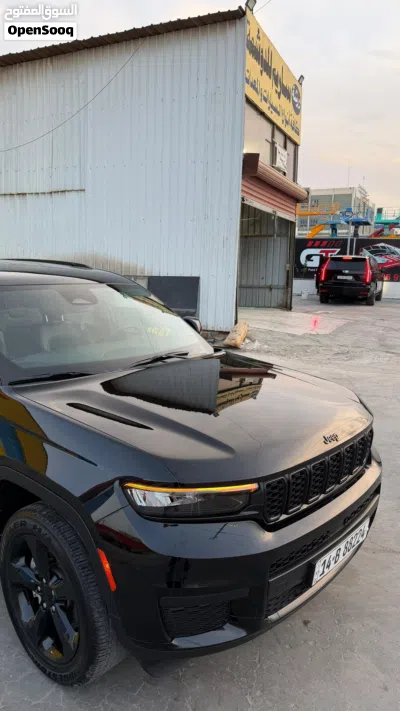 جيب جراند شيروكى L Laredo X 4X2 4