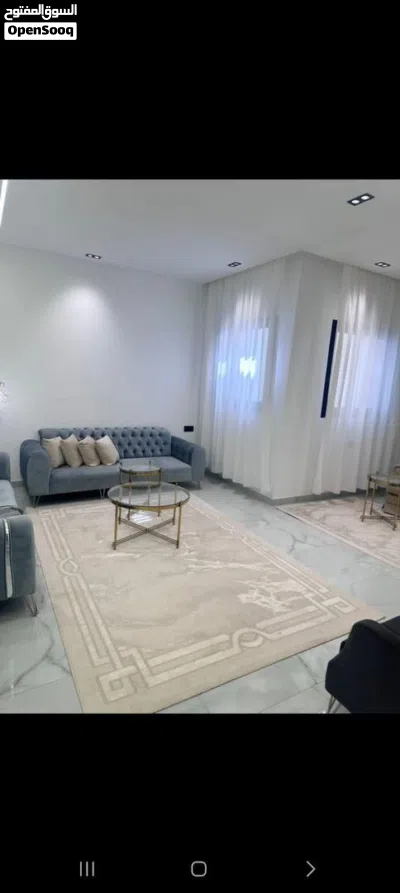 شقة فاخرة في فينسيا ارض زيو لإيجار 4