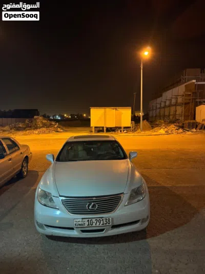 Lexus LS LS 460 3