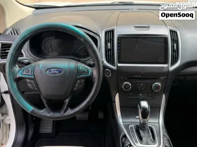 Ford Edge SE 2