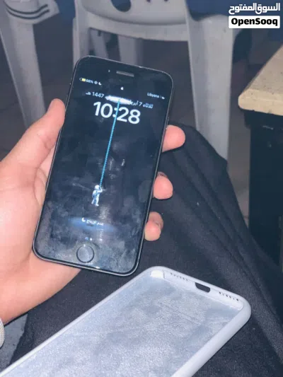 ايفون 8للبيع او تبديل 3