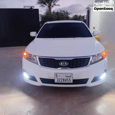 Kia Lotze 3