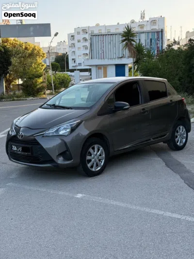 Toyota Yaris Basic 3