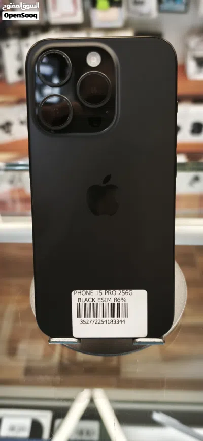 iphone 15 pro تخزين 256g لون اسود بطارية 86% Esim خالي من الخدوش بحالة الوكالة 2
