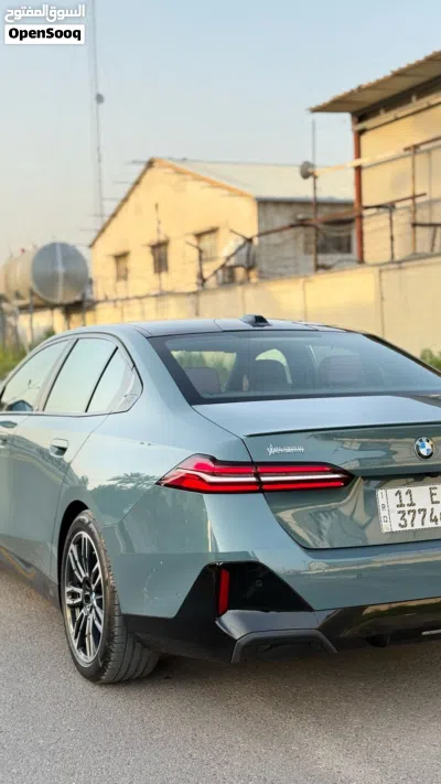 بي ام دبليو الفئة 5 520 3