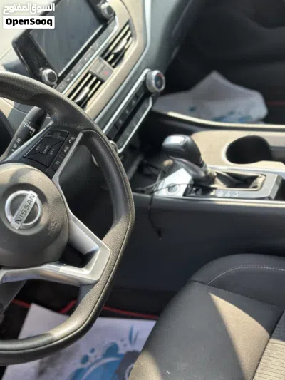 Nissan Altima S 4