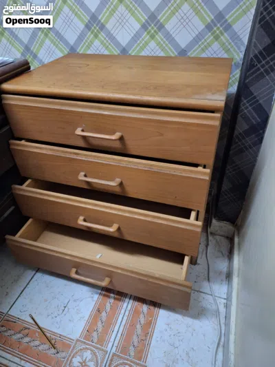 Shelving table طاوله رفوف 2