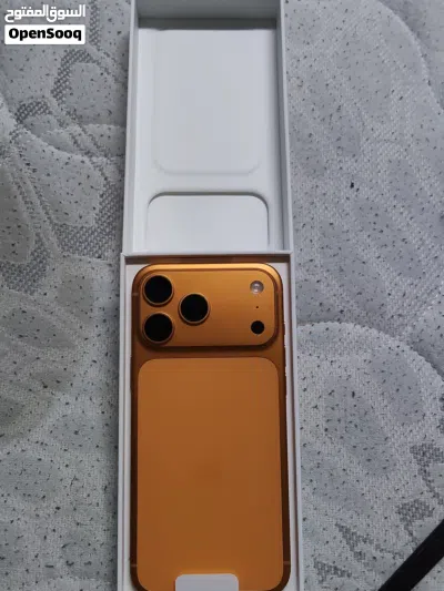 iPhone 17 Pro Max 256 GB Brand New Manufactured 04-2026 2