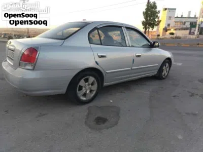 هيونداي افانتي Standard 4