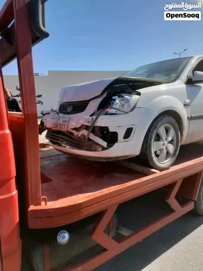 Hyundai Verna EX 4
