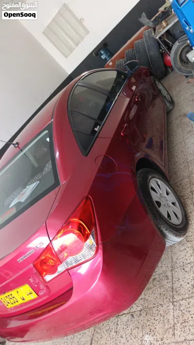 Chevrolet Cruze LS 4