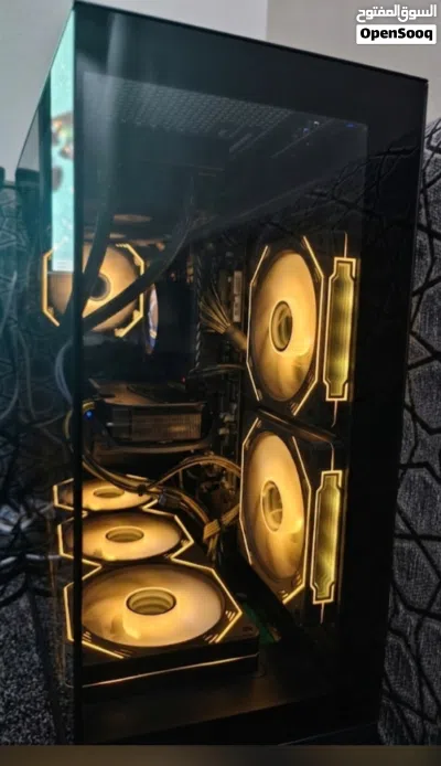 المعالج: i7 من الجيل الرابع عشر (i7 14th gen). كارت الشاشة: Nvidia RTX 4060 Ti 16GB. 2