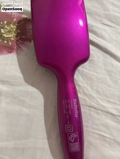 مجموعة اجهزة لفرد الشعر بحاله ممتازه 2