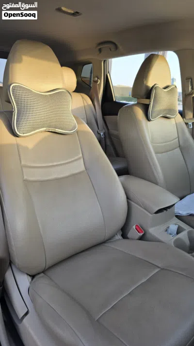 Nissan X-Trail SL 4