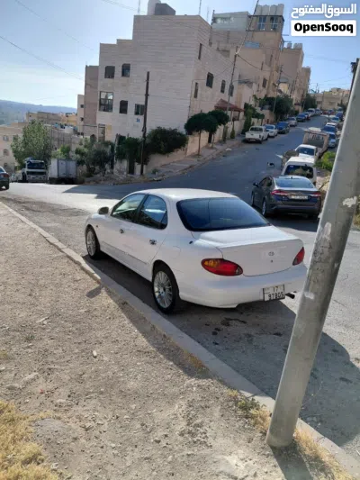 هيونداي افانتي Standard 4