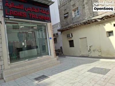 للبيع منزلين قديمين قائمين على ارضين سكني تجاري* 2