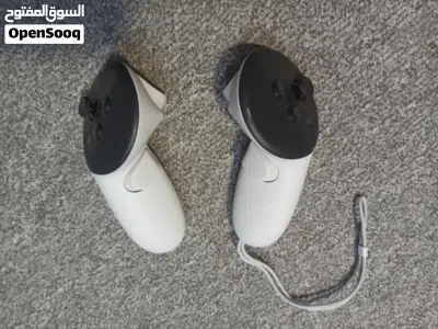 نظارة ميتا كويست s3 نظيفه جدا بكامل ملحقاتها وكرتونها 2