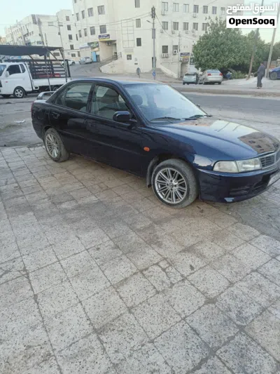 Mitsubishi Lancer Standard 2