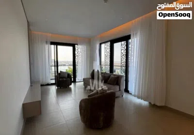 Luxury Investment with Boulevard View 4