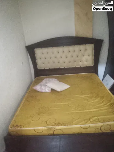غرفة نوم للبيع بسعر نار 3