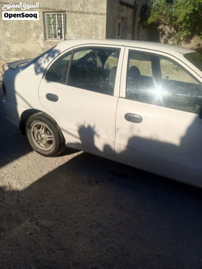 هيونداي اكسنت GL 4