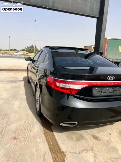 هيونداي ازيرا GL 4