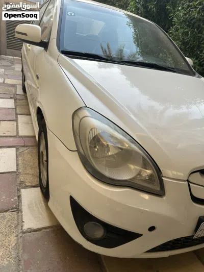 Hyundai Accent GLS 2