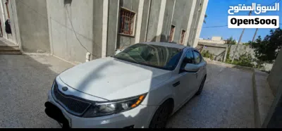 Kia K5 EX 4