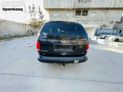 كرايسلر فوياجر LX 2
