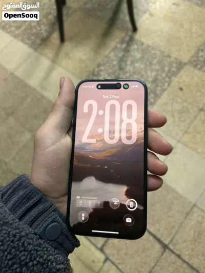 iPhone 15 لون اسود 2