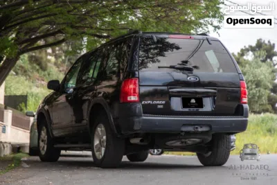 Ford Explorer XLT 3