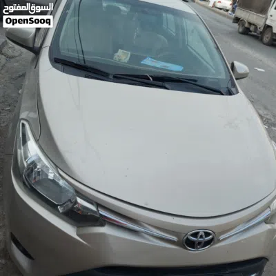 Toyota Yaris E 3